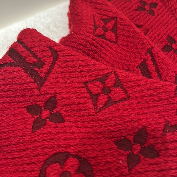 100% authentic Louis Vuitton logomania scarf - Picture 4 of 5